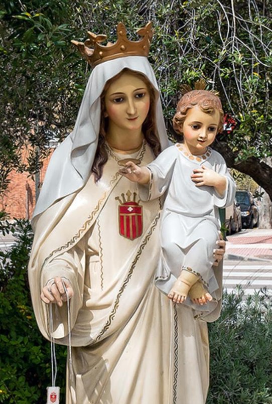 Imagen de la Virgen de las Mercedes con escapulario mercedario